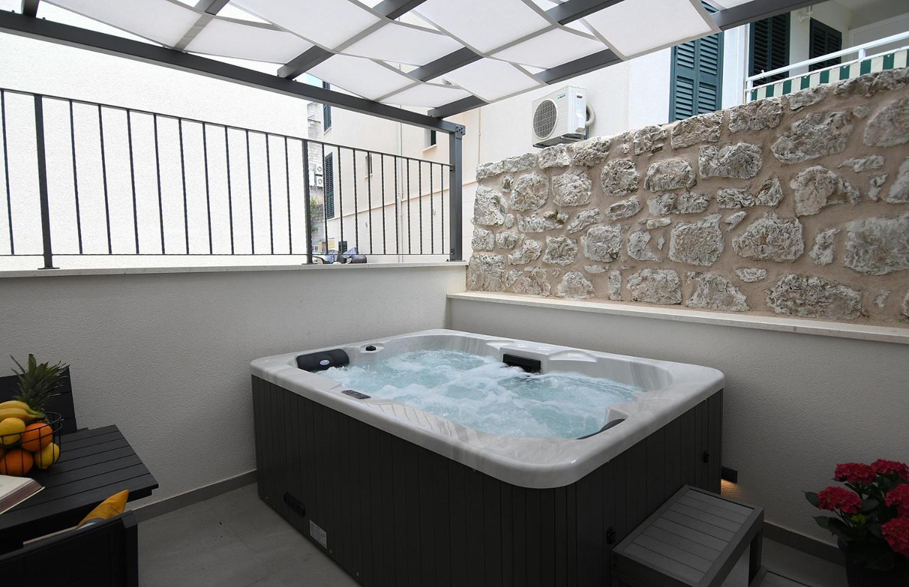 Jacuzzi Apartment Minnie Dubrovnik Exterior photo